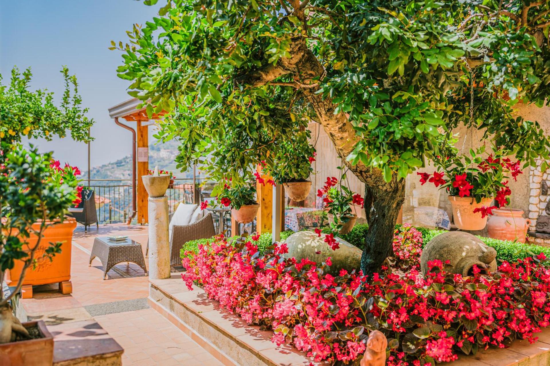 B&B Il Cortile Ravello Exterior photo