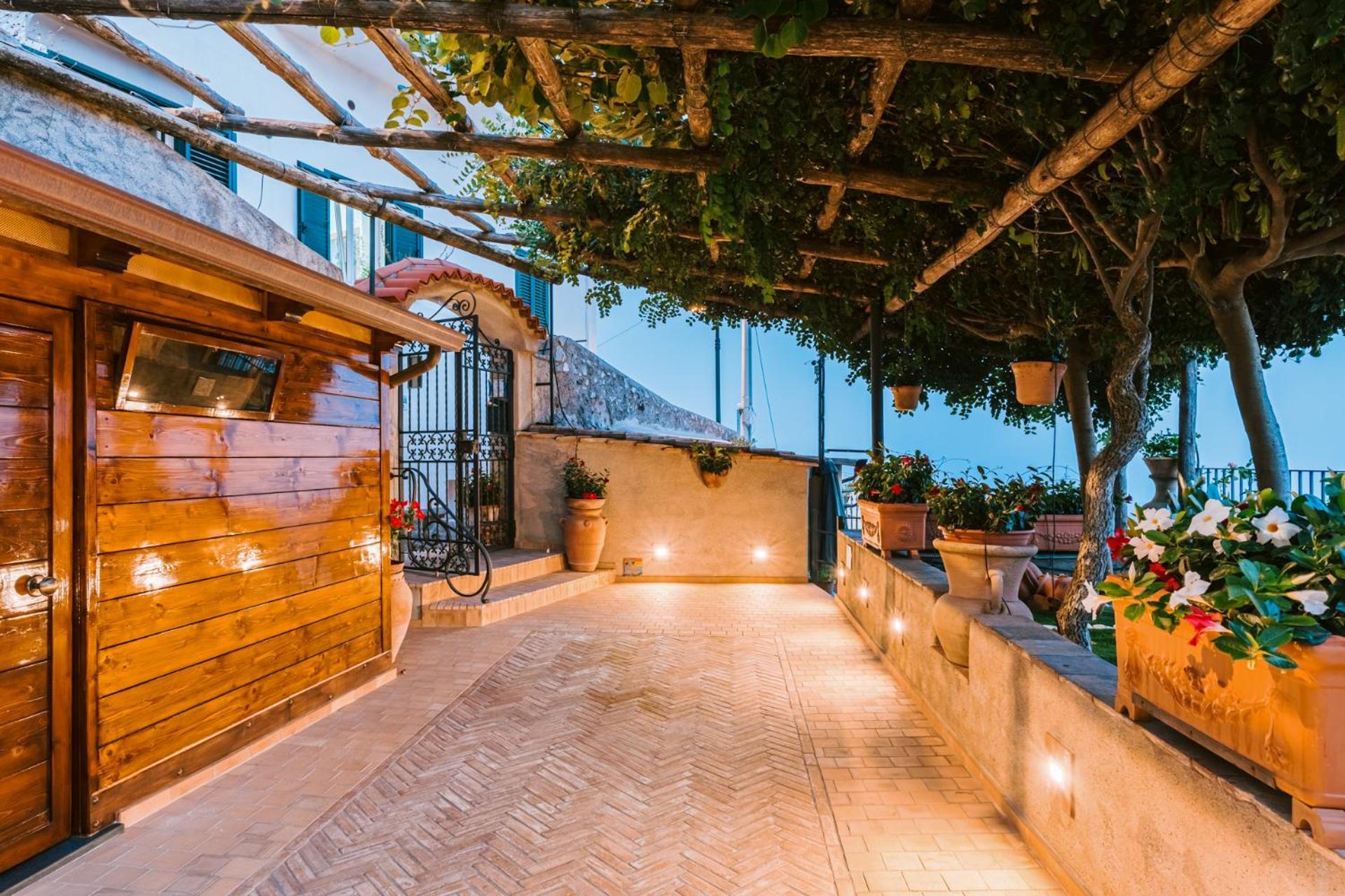 B&B Il Cortile Ravello Exterior photo